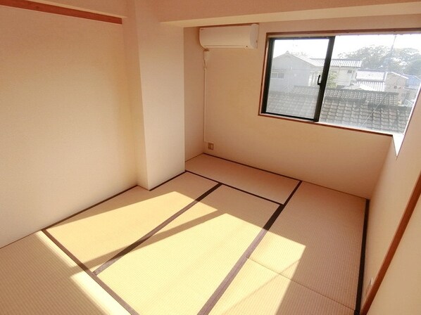 ガーデンハイツ昭島の物件内観写真